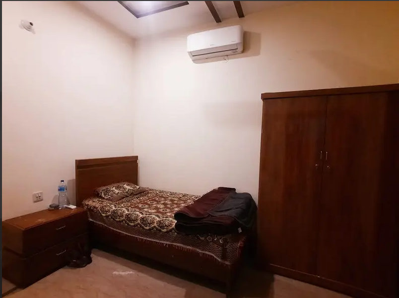 Furnished Room available near Cantt | Furnished Accommodation